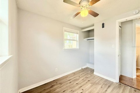 House in Largo, Florida 3 bedrooms, 65.4 sq.m. № 1908923 - photo 26