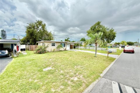 House in Largo, Florida 3 bedrooms, 65.4 sq.m. № 1908923 - photo 6