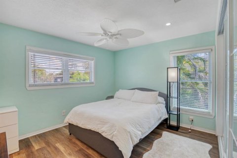 Villa ou maison à louer à Saint Pete Beach, Floride: 3 chambres, 120.77 m2 № 1915338 - photo 13