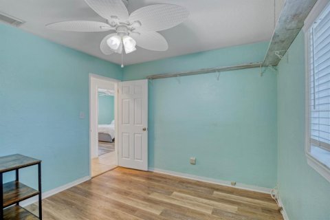 Villa ou maison à louer à Saint Pete Beach, Floride: 3 chambres, 120.77 m2 № 1915338 - photo 12