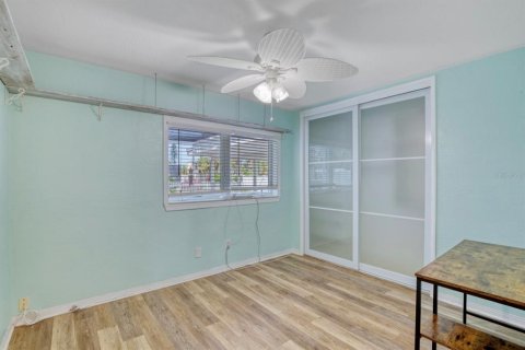 Villa ou maison à louer à Saint Pete Beach, Floride: 3 chambres, 120.77 m2 № 1915338 - photo 11
