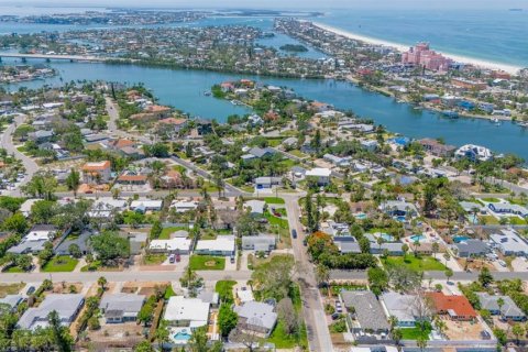 Villa ou maison à louer à Saint Pete Beach, Floride: 3 chambres, 120.77 m2 № 1915338 - photo 28