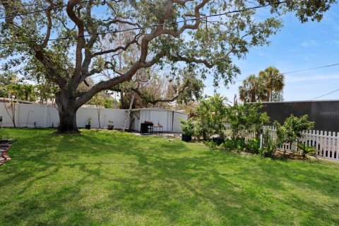 Villa ou maison à louer à Saint Pete Beach, Floride: 3 chambres, 120.77 m2 № 1915338 - photo 22
