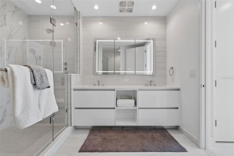 Copropriété à vendre à Saint Petersburg, Floride: 2 chambres, 160.91 m2 № 2149786 - photo 29