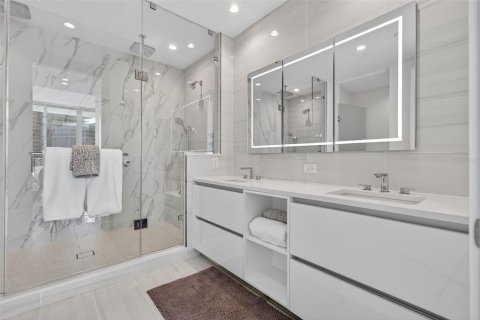 Copropriété à vendre à Saint Petersburg, Floride: 2 chambres, 160.91 m2 № 2149786 - photo 28