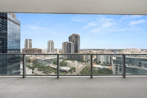 Copropriété à vendre à Saint Petersburg, Floride: 2 chambres, 160.91 m2 № 2149786 - photo 15