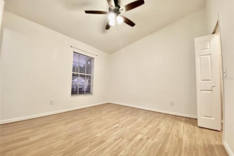 Townhouse in Wesley Chapel, Florida 2 bedrooms, 115.2 sq.m. № 1886962 - photo 16