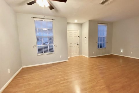 Townhouse in Wesley Chapel, Florida 2 bedrooms, 115.2 sq.m. № 1886962 - photo 6