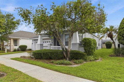 House in Lutz, Florida 3 bedrooms, 178.47 sq.m. № 2223351 - photo 3