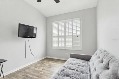 House in Lutz, Florida 3 bedrooms, 178.47 sq.m. № 2223351 - photo 9