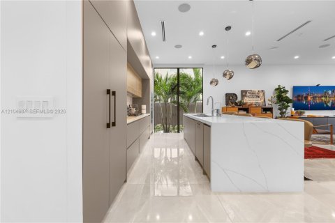 Villa ou maison à vendre à Fort Lauderdale, Floride: 5 chambres, 319.4 m2 № 2413144 - photo 26