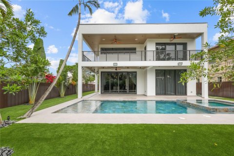 Villa ou maison à vendre à Fort Lauderdale, Floride: 5 chambres, 319.4 m2 № 2413144 - photo 17