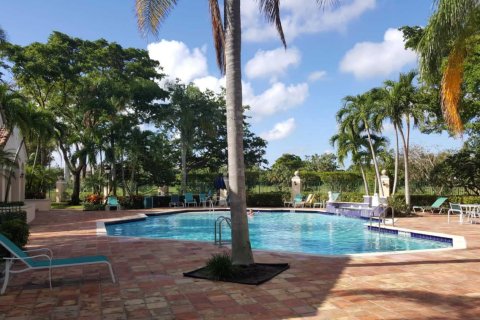 Copropriété à louer à West Palm Beach, Floride: 1 chambre, 63.92 m2 № 1221527 - photo 1