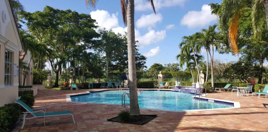 Condominio en West Palm Beach, Florida, 1 dormitorio № 1221527