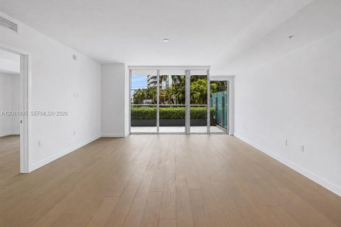 Condo in Bay Harbor Islands, Florida, 1 bedroom  № 2184179 - photo 7