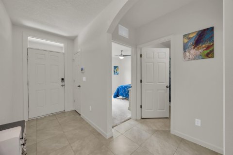 Casa en venta en St. Lucie, Florida, 4 dormitorios, 168.34 m2 № 2177140 - foto 4