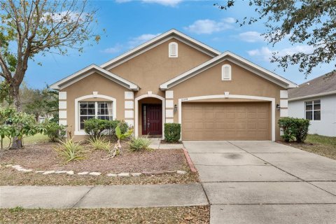 House in BELMONT in Ruskin, Florida 4 bedrooms, 180.04 sq.m. № 2277188