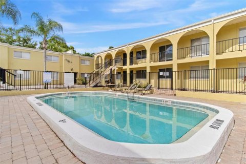 Condominio en venta en Tampa, Florida, 1 dormitorio, 55.74 m2 № 1786153 - foto 1