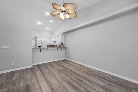 House in Groveland, Florida 2 bedrooms, 107.02 sq.m. № 1876480 - photo 6