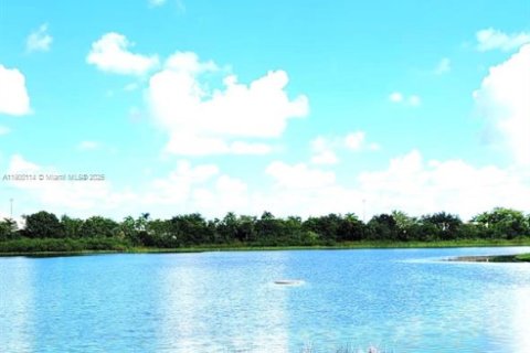 Condominio en venta en Pembroke Pines, Florida, 3 dormitorios, 115.2 m2 № 1952655 - foto 20