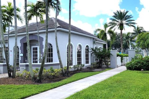 Condominio en venta en Pembroke Pines, Florida, 3 dormitorios, 115.2 m2 № 1952655 - foto 4