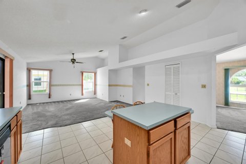 House in Sebastian, Florida 3 bedrooms, 175.21 sq.m. № 2083524 - photo 20