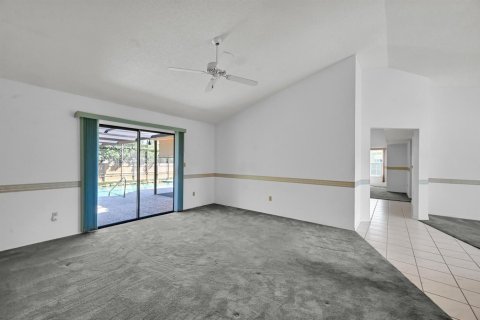 House in Sebastian, Florida 3 bedrooms, 175.21 sq.m. № 2083524 - photo 30