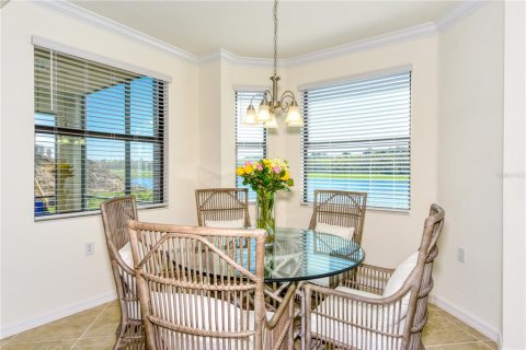 Condo in Bradenton, Florida, 2 bedrooms in LAKEWOOD NATIONAL  № 1680864 - photo 10