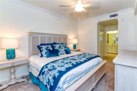 Condo in Bradenton, Florida, 2 bedrooms in LAKEWOOD NATIONAL  № 1680864 - photo 15
