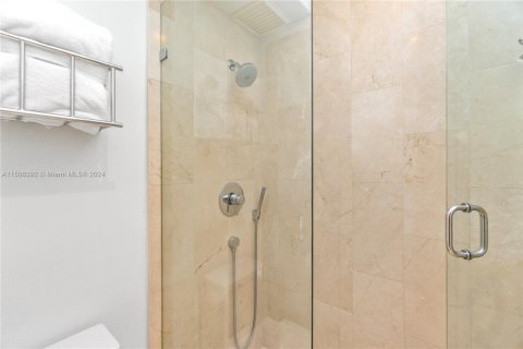 Copropriété à louer à Miami Beach, Floride: 1 chambre, 76.18 m2 № 1694654 - photo 9