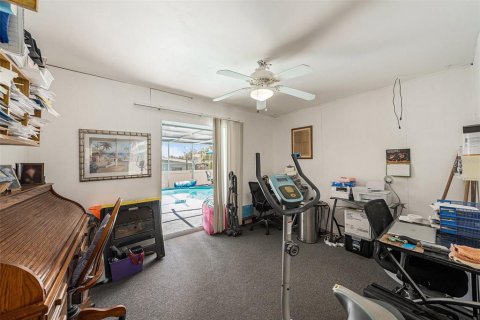 Villa ou maison à vendre à Palm Harbor, Floride: 4 chambres, 137.87 m2 № 1906683 - photo 16