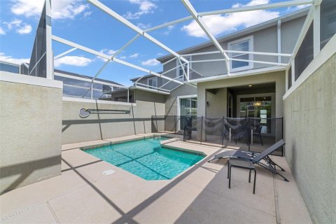 Townhouse in Davenport, Florida 4 bedrooms, 177.81 sq.m. № 2121105 - photo 23