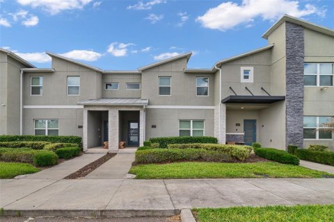 Townhouse in Davenport, Florida 4 bedrooms, 177.81 sq.m. № 2121105