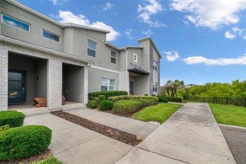 Townhouse in Davenport, Florida 4 bedrooms, 177.81 sq.m. № 2121105 - photo 29