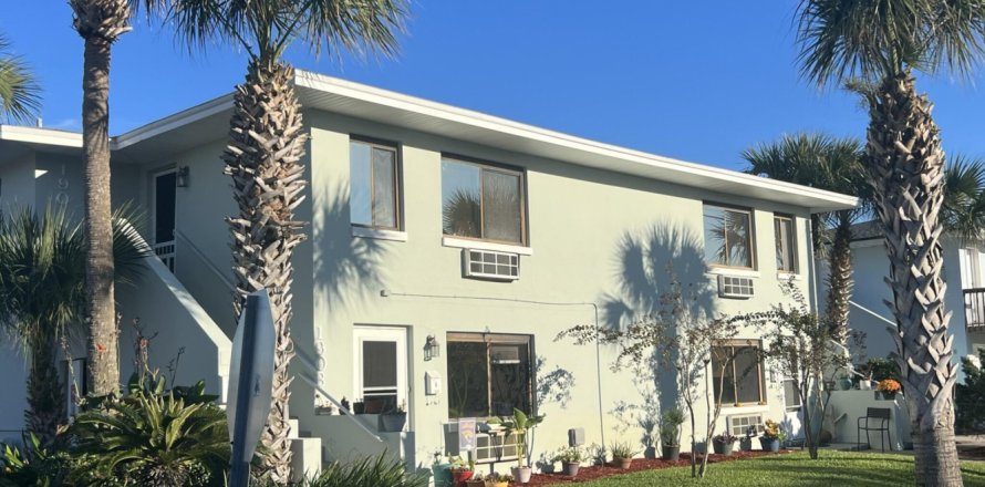 Condo à Neptune Beach, Floride, 1 chambre № 834501