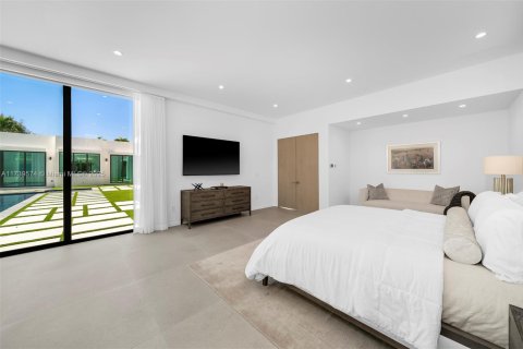 Casa en venta en Pinecrest, Florida, 7 dormitorios, 640.84 m2 № 1488198 - foto 16