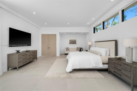 Casa en venta en Pinecrest, Florida, 7 dormitorios, 640.84 m2 № 1488198 - foto 17