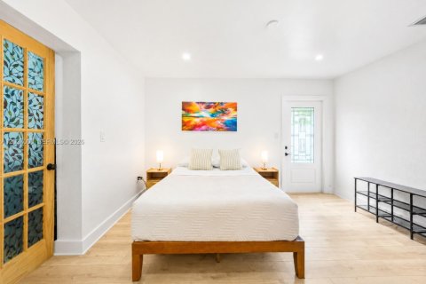 Villa ou maison à vendre à Miami, Floride: 5 chambres, 252.42 m2 № 2078217 - photo 14