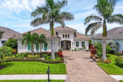House in Lakewood Ranch, Florida 4 bedrooms, 335.38 sq.m. № 1914877 - photo 2