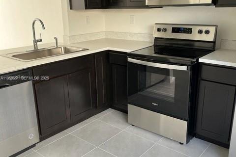 Adosado en alquiler en Florida City, Florida, 2 dormitorios, 112.23 m2 № 2010572 - foto 3