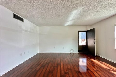 Condominio en venta en Saint Petersburg, Florida, 2 dormitorios, 79.43 m2 № 1815530 - foto 3