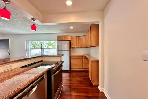 Condominio en venta en Saint Petersburg, Florida, 2 dormitorios, 79.43 m2 № 1815530 - foto 8