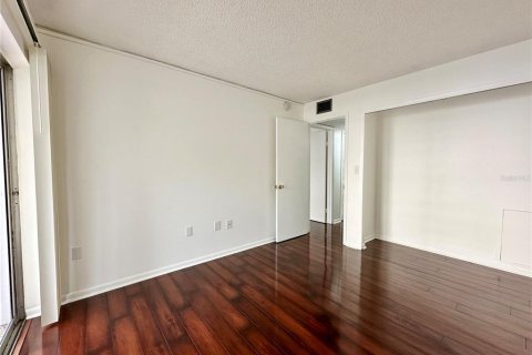 Condominio en venta en Saint Petersburg, Florida, 2 dormitorios, 79.43 m2 № 1815530 - foto 16
