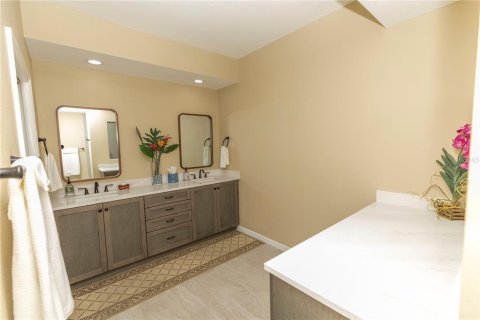 Condo in Englewood, Florida, 3 bedrooms  № 1898899 - photo 26