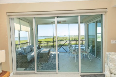 Condo in Englewood, Florida, 3 bedrooms  № 1898899 - photo 5