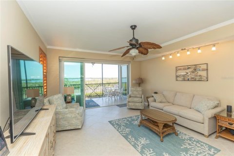 Condo in Englewood, Florida, 3 bedrooms  № 1898899 - photo 18