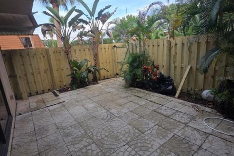 Townhouse in St. Lucie, Florida 2 bedrooms, 123.37 sq.m. № 2230628 - photo 3