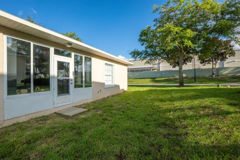Condo in Palm Coast, Florida, 2 bedrooms  № 1809997 - photo 28