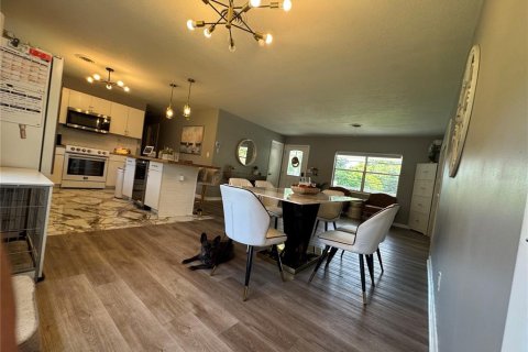 Casa en venta en Apopka, Florida, 4 dormitorios, 176.51 m2 № 1775435 - foto 29