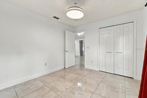 Casa en venta en Kissimmee, Florida, 3 dormitorios, 162.11 m2 № 2377893 - foto 21